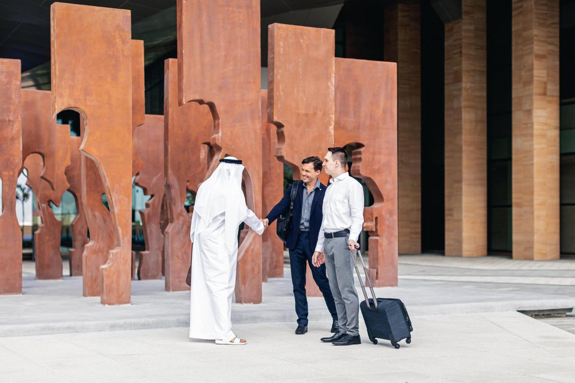 Holiday Inn & Suites - Dubai Science Park, An Ihg Hotel Exterior photo